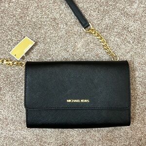Michael Kors Jet Set Travel. Black Leather 3 in 1 Wrist Clutch Crossbody.